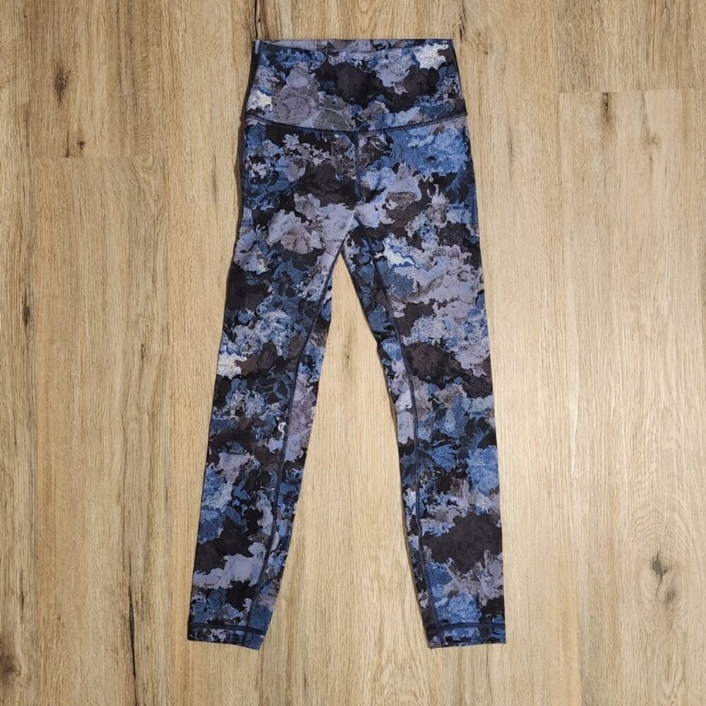 Lululemon Wunder Under Hi-Rise 7/8 Tight Size 4 in Screen Camo Multi
